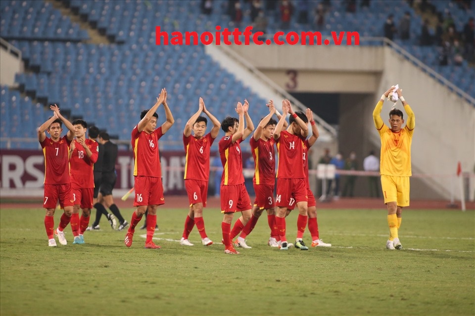 Đội tuyển Việt Nam để thua với kết quả tối thiểu trước Đội tuyển Nhật Bản