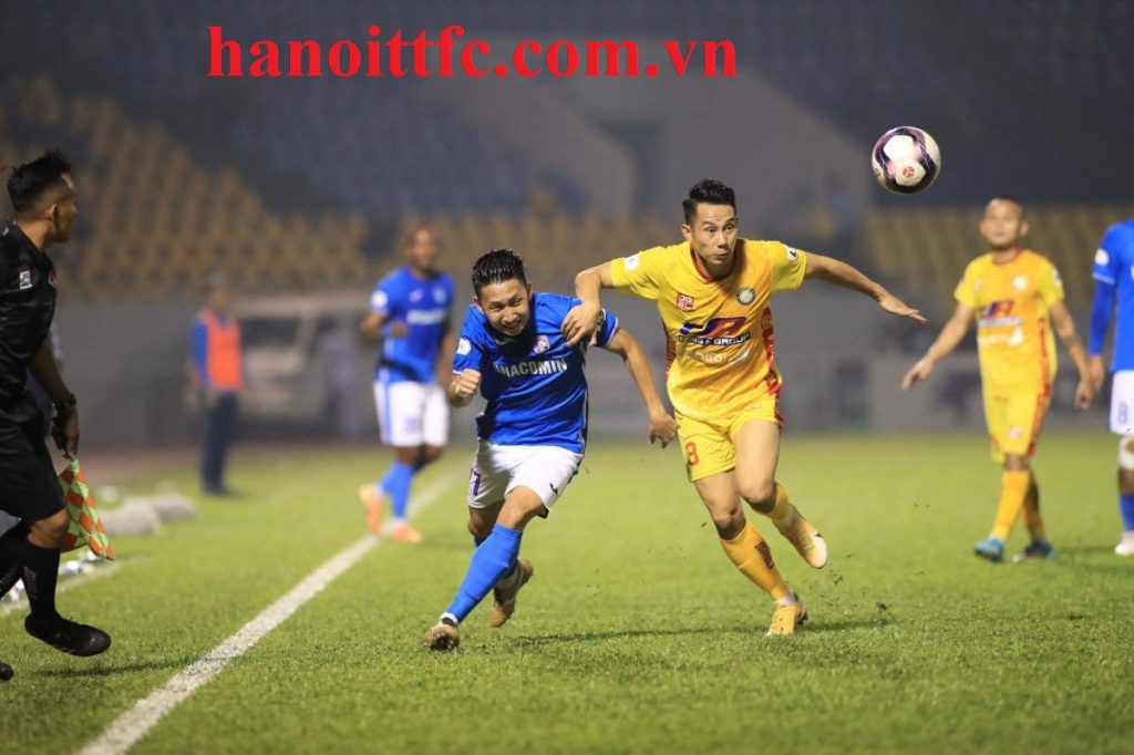  Hà Nội FC đang trượt dài tại VLeague 2021 ?